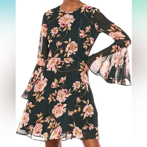 Donna Morgan | Dresses | Donna Morgan Womens Floral Fit And Flare Dress  With Bell Sleeve | Poshmark